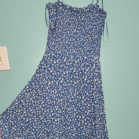 Blue Floral Women's Dress - Picture 3 of 6